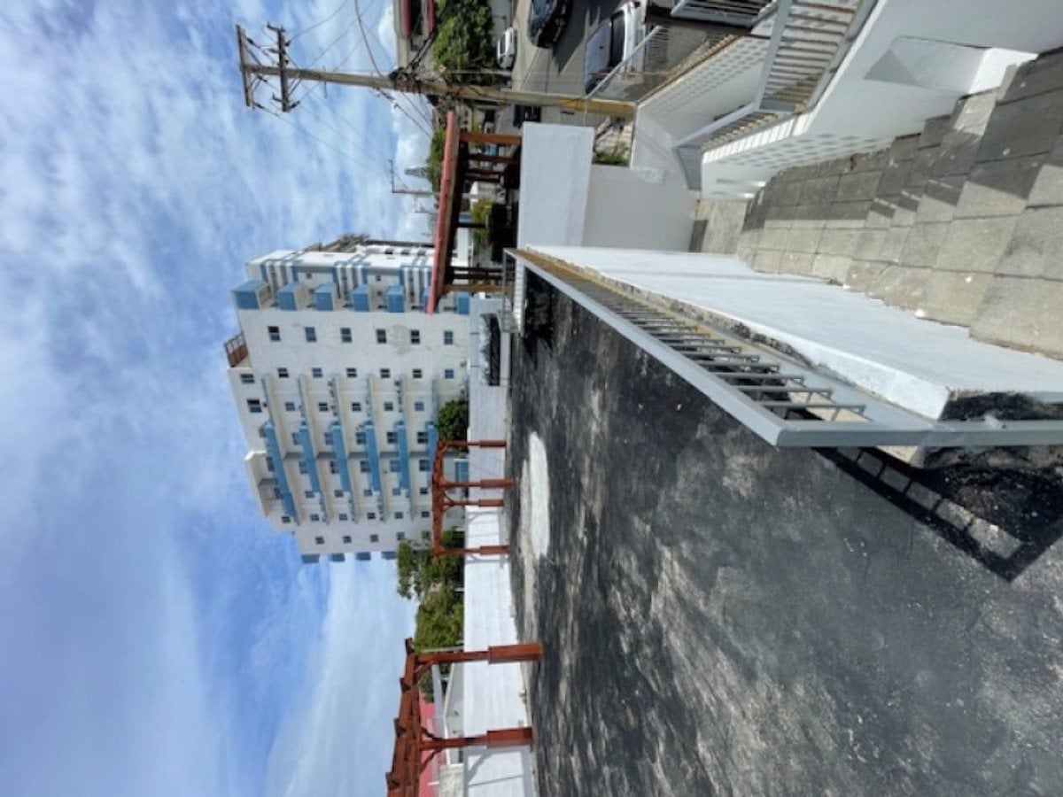 Propiedad Comercial en Zona Universitaria – foto 9