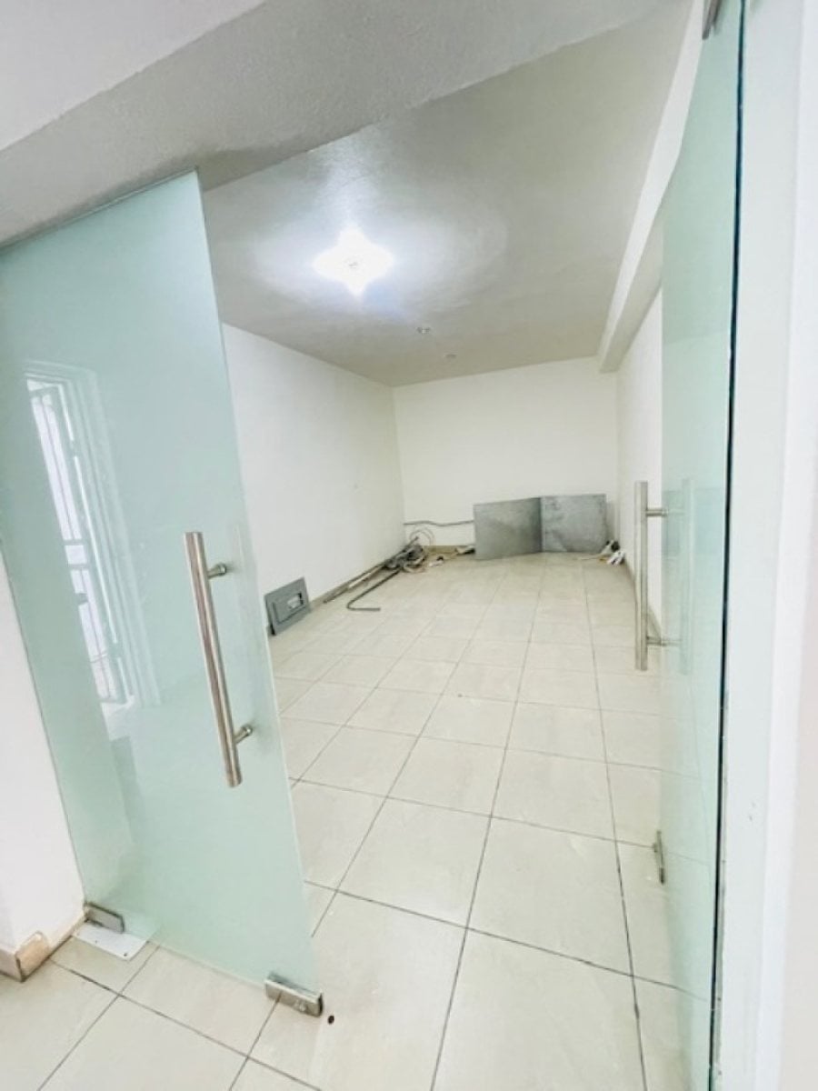 Propiedad Comercial en Zona Universitaria – foto 8