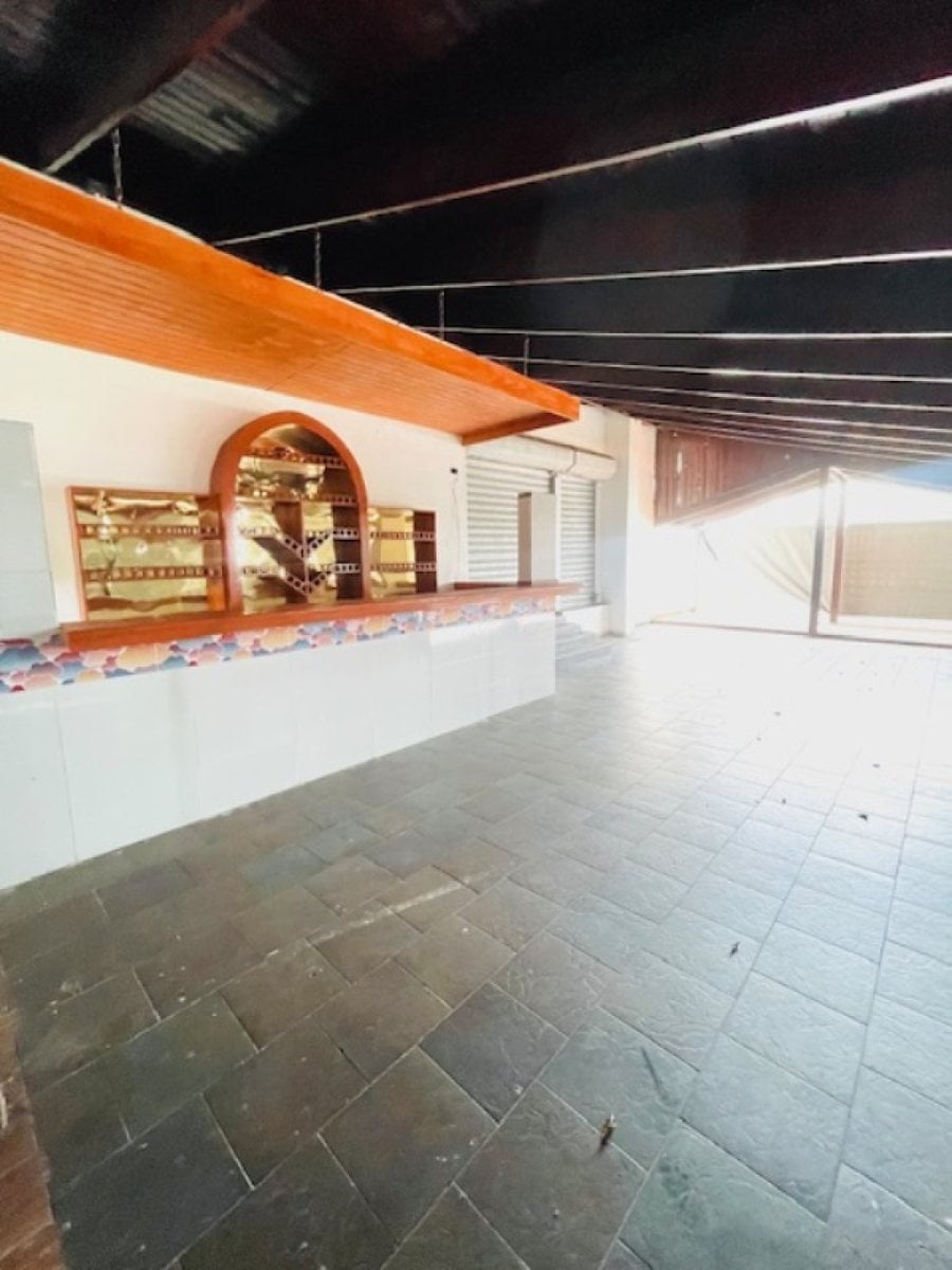 Propiedad Comercial en Zona Universitaria – foto 3