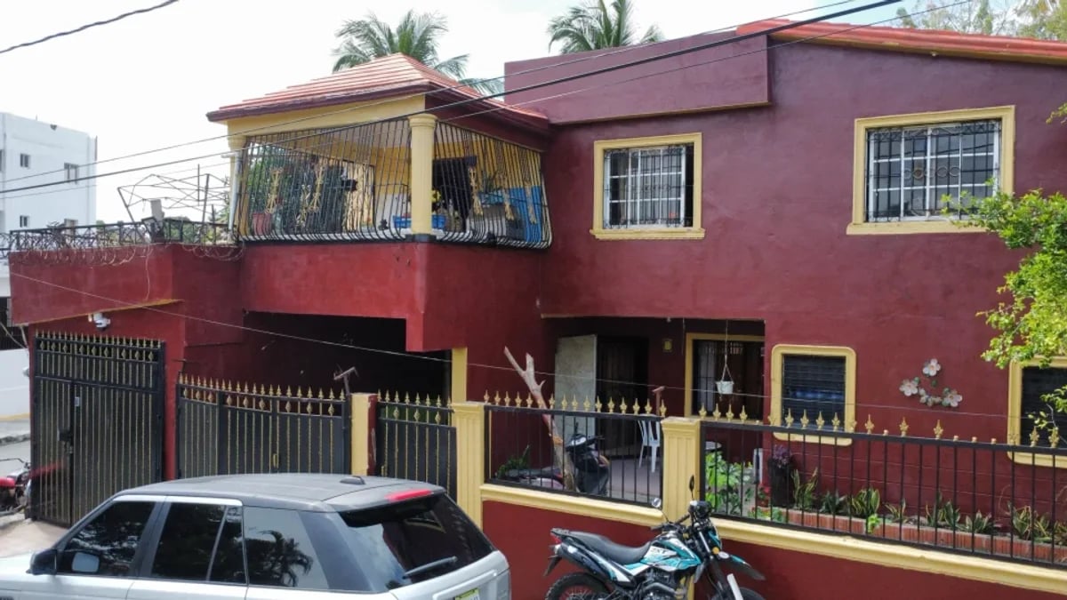 Casa en Bajos de Haina, Barrio Chino – foto 1