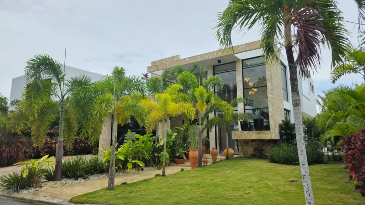 VILLA EN VENTA EN PLAYA NUEVA ROMANA – foto 3