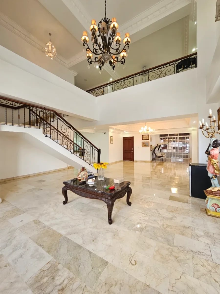 Penthouse de 4 habitaciones en Bella Vista – foto 1