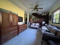 Casa con Patio en Los Ríos – foto 3