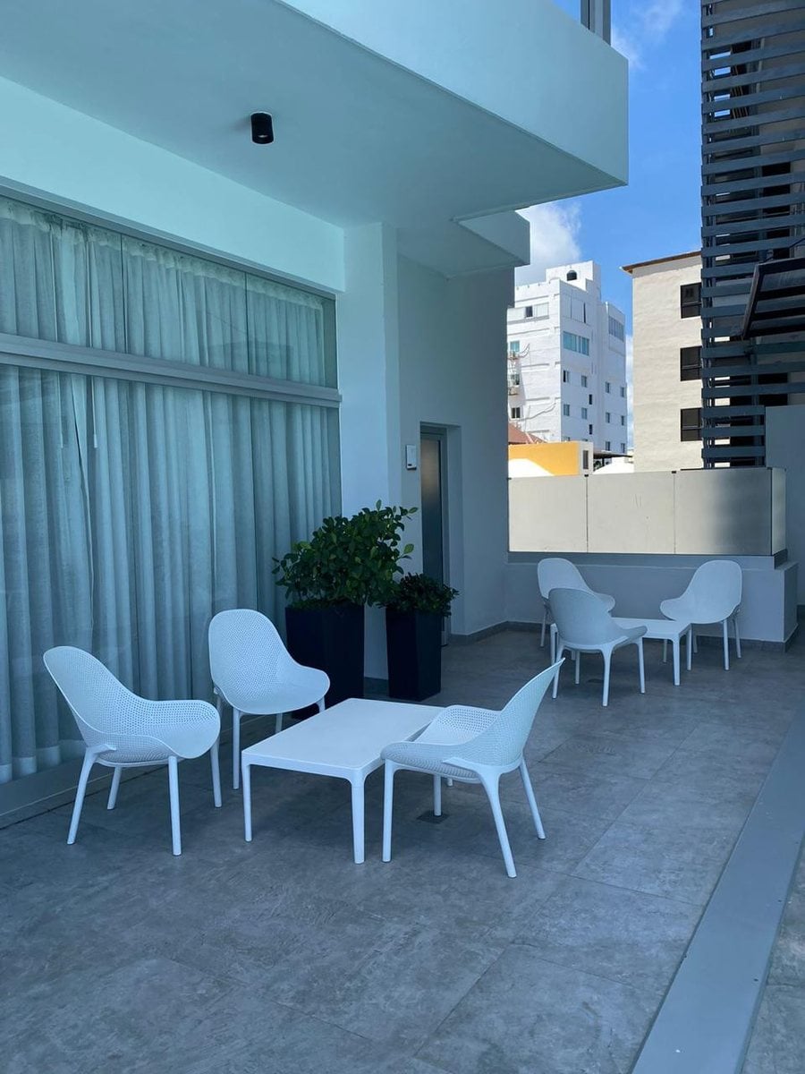 Apto 2H La Esperilla Piso 9 | Torre Moderna con Piscina – foto 12
