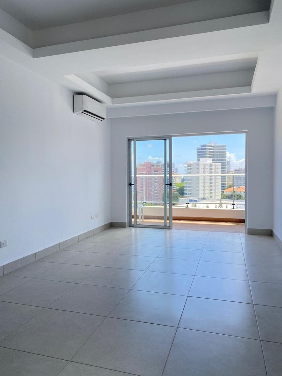 Apto 2H La Esperilla Piso 9 | Torre Moderna con Piscina – foto 4