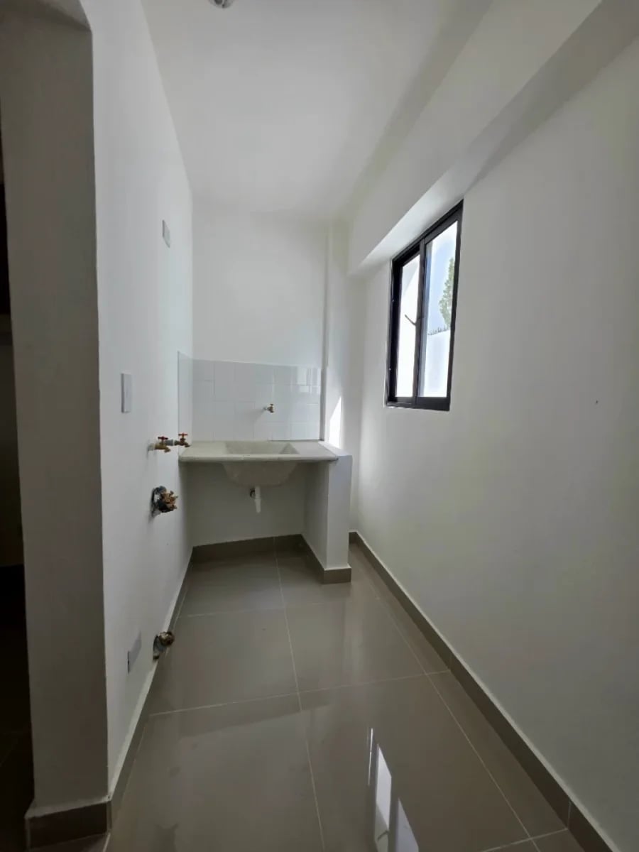 Ubicación estratégica, comodidad asegurada – foto 11