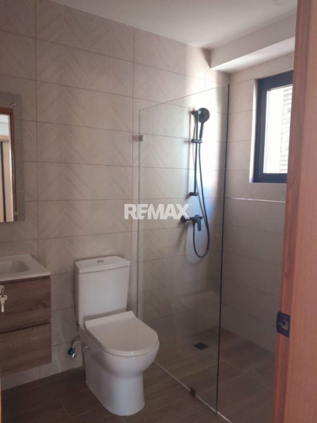 Apartamento en BELLA VISTA SANTO DOMINGO DE GUZMÁN – foto 5