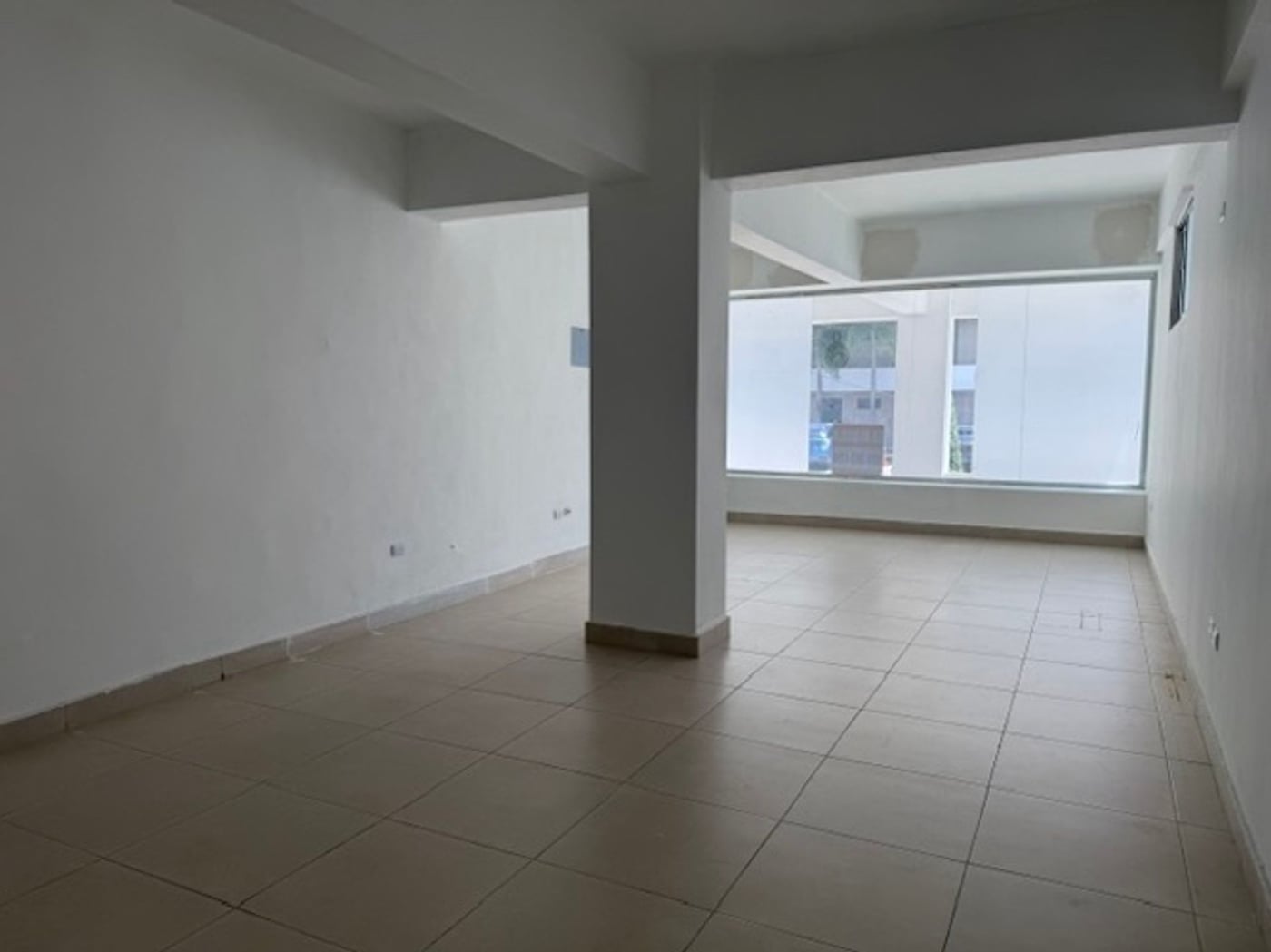 Local Comercial/Oficina de alquiler en Naco. – foto 3
