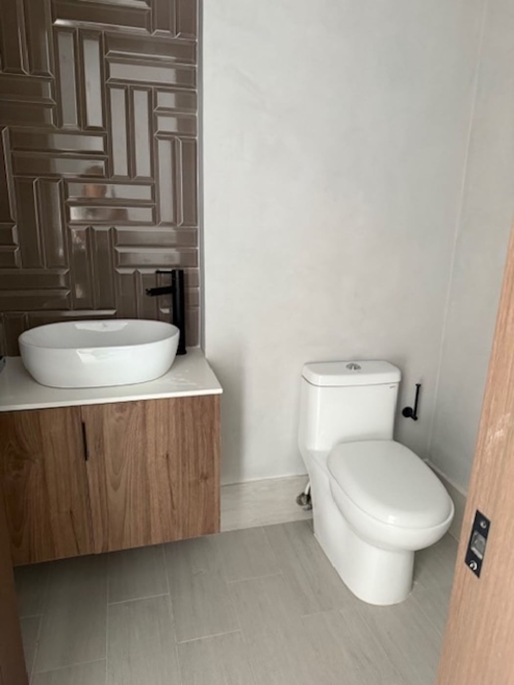 Excelente Apartamento con Línea Blanca en Piantini – foto 5