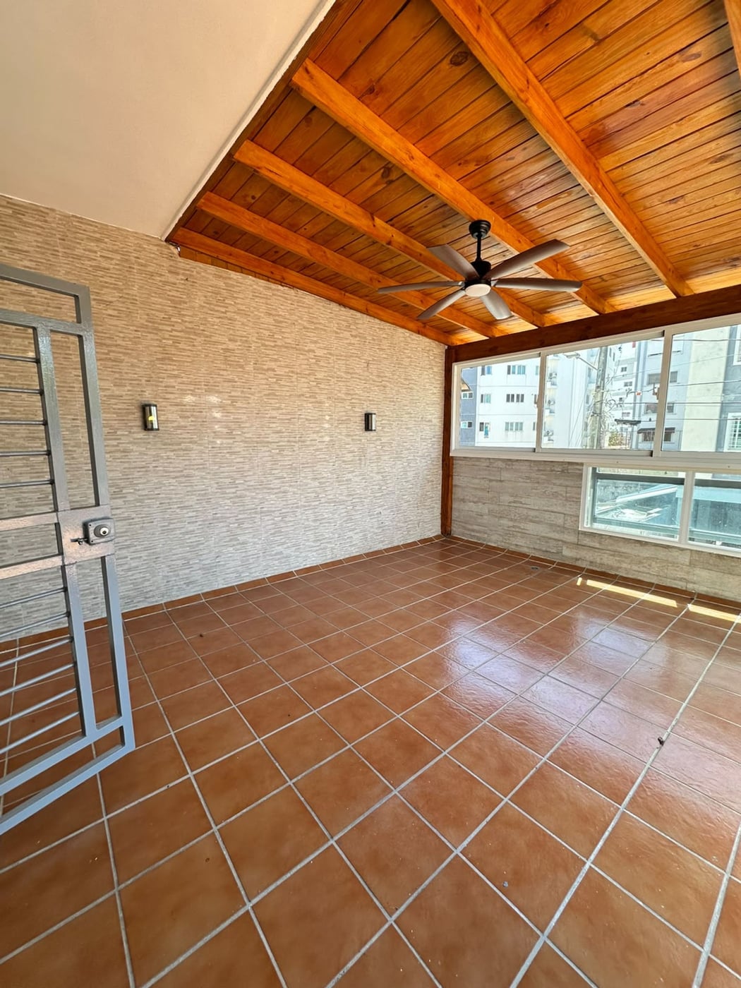APARTAMENTO EN ALQUILER 2 DORMITORIOS MIRADOR NORT – foto 11