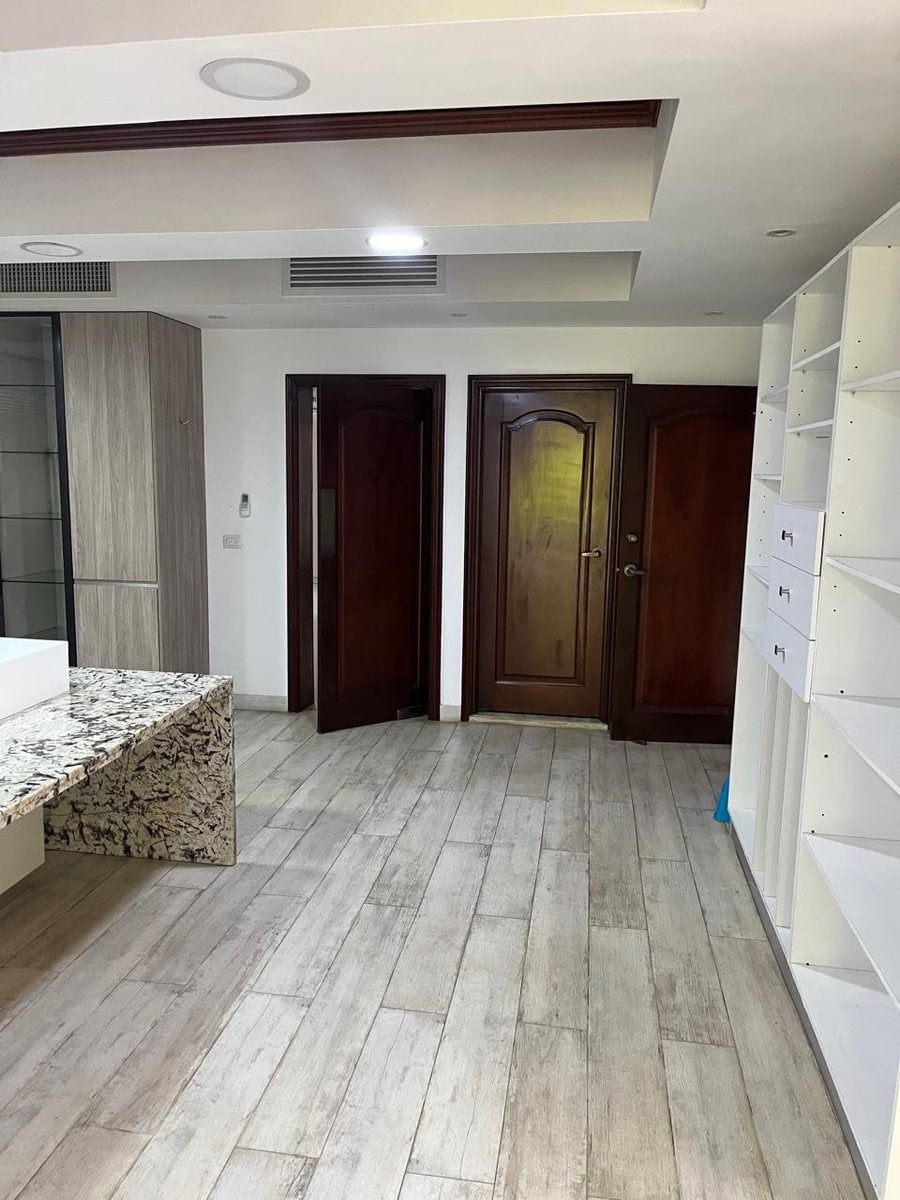 Casa en Arroyo Hondo, Santo Domingo – foto 3