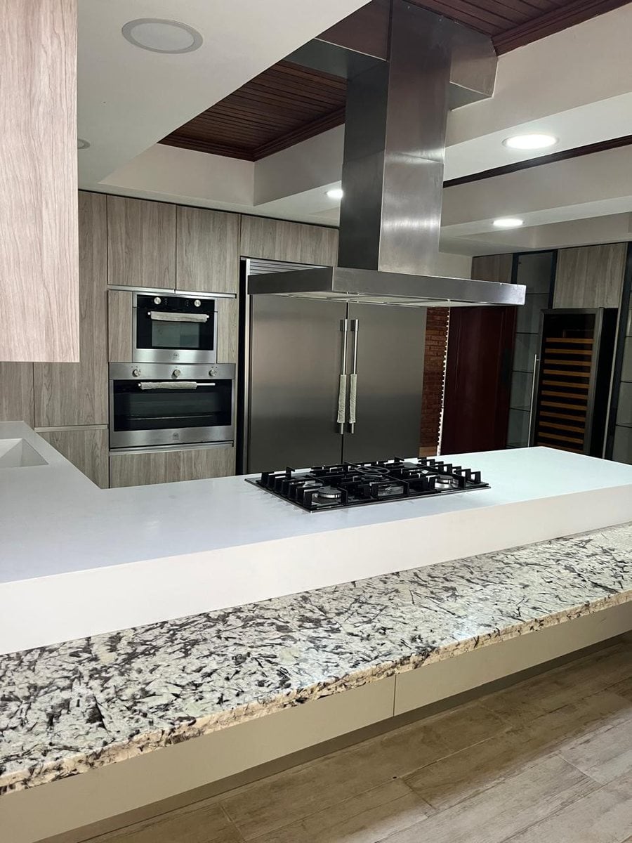 Casa en Arroyo Hondo, Santo Domingo – foto 8