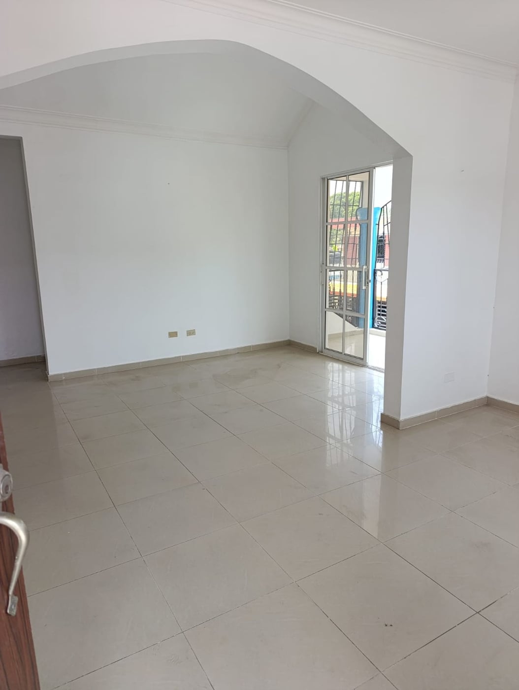EDIFICIO EN VENTA, BONAO MONSEÑOR NOUEL – foto 5
