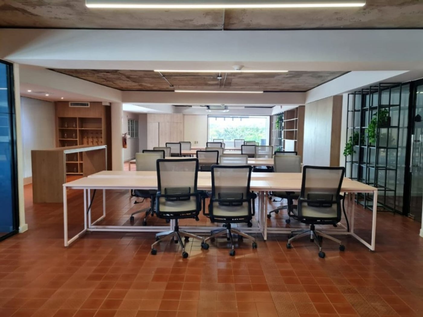 Oficina en alquiler en los ríos amueblada – foto 8
