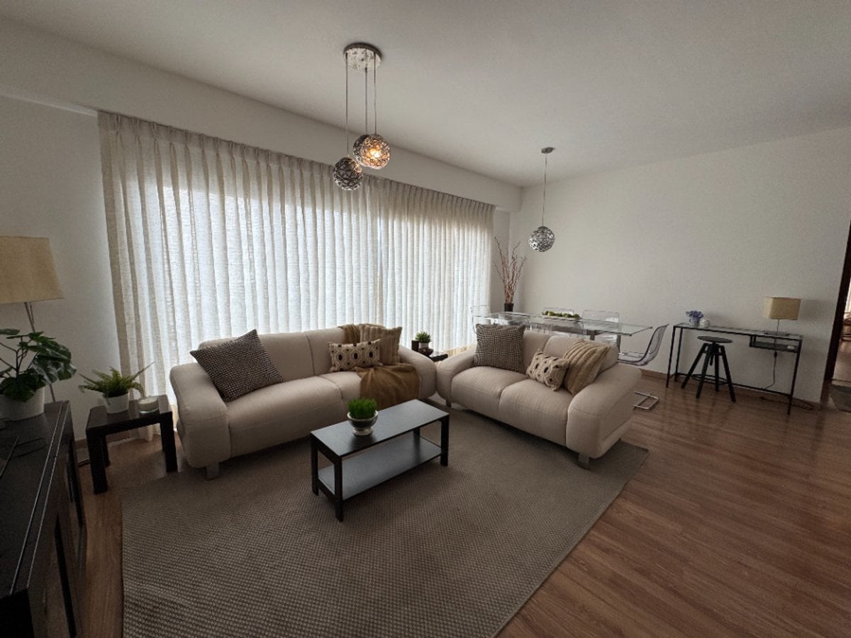 Apartamento en Evaristo Morales, Santo Domingo – foto 1