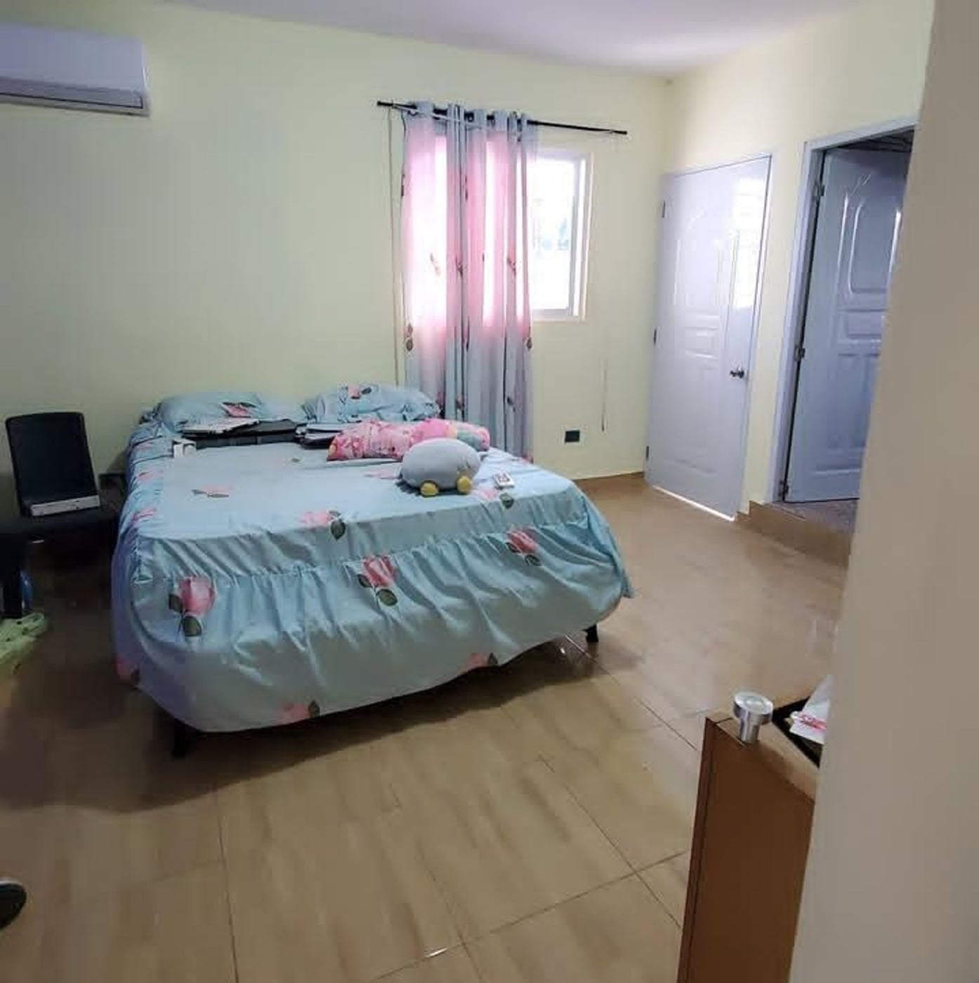 Casa moderna y amplia en residencial cerrado – foto 10