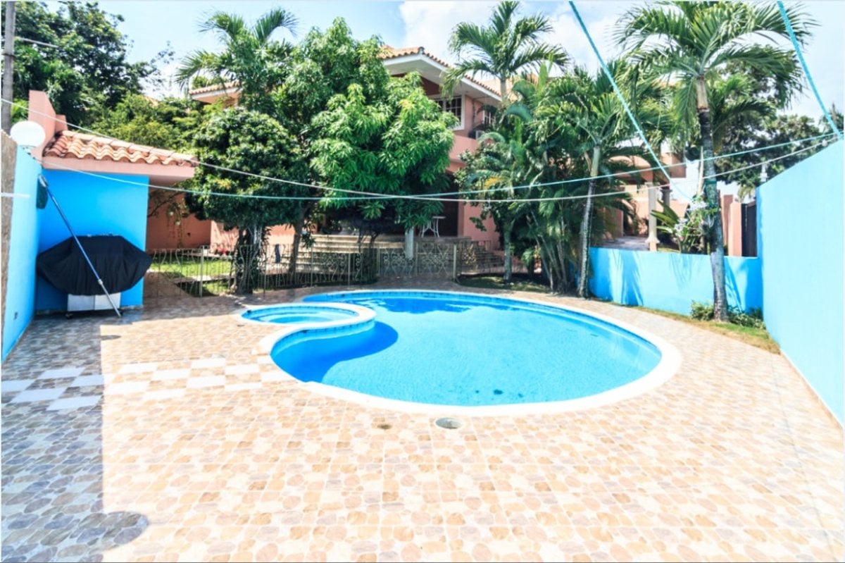 Casa en venta en Alto de Arroyo Hondo III – foto 6
