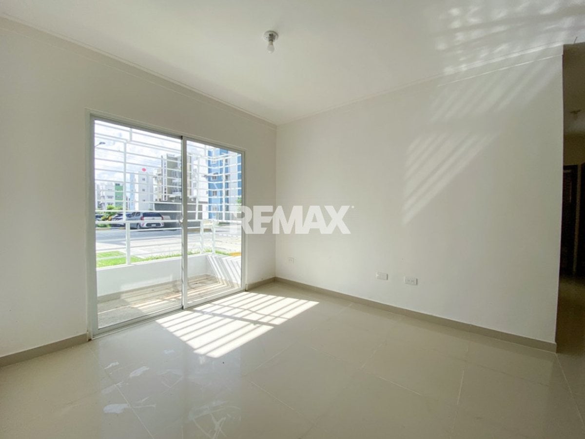 Apartamento en Alameda, Santo Domingo Oeste – foto 2