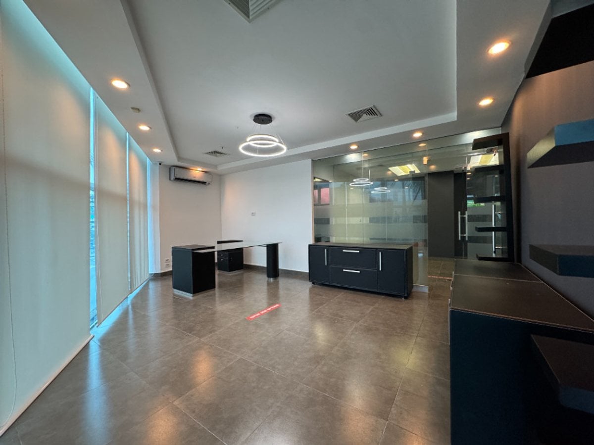 Oficina en Altos de Arroyo Hondo, Santo Domingo – foto 2