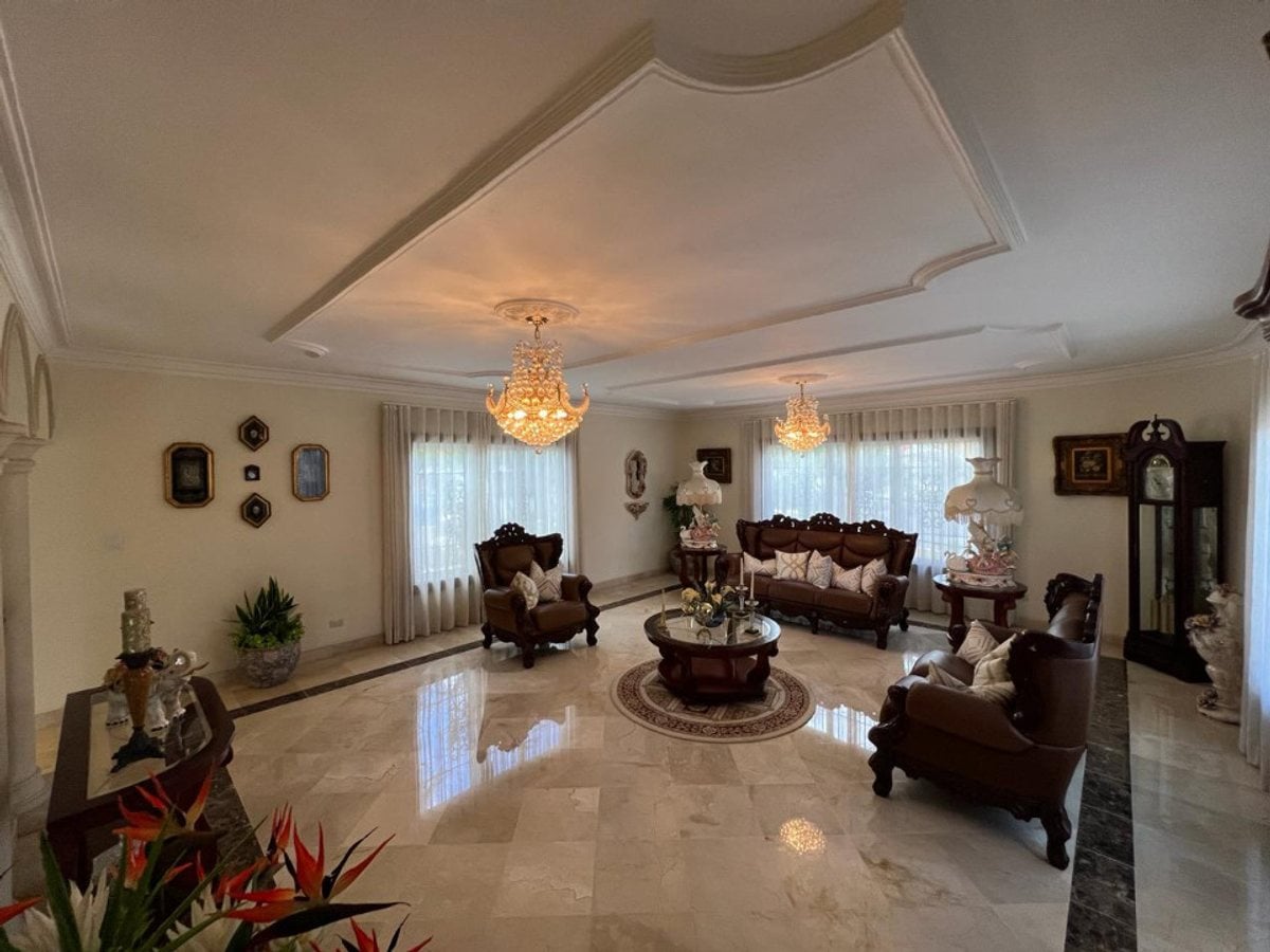 Casa de Lujo en Altos de Arroyo Hondo III – foto 5