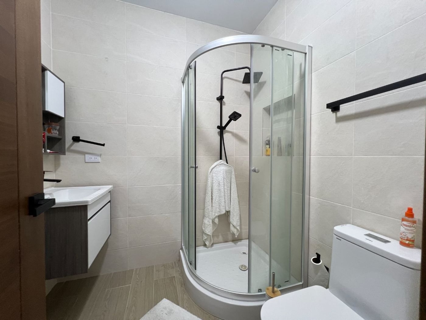 Apartamento NUEVO DE 1 HAB Amueblado – foto 9