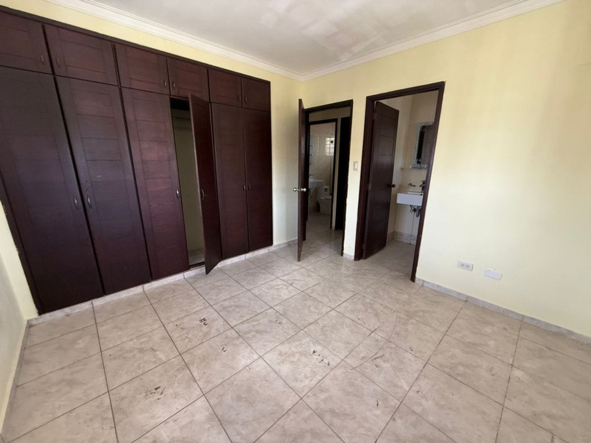 Apartamento en La Zona Oriental, SD – foto 4