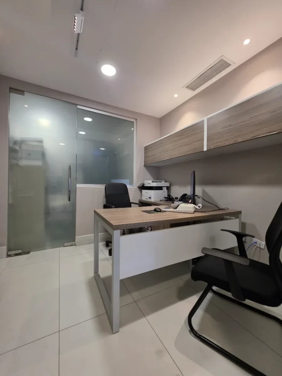 Proyecto de oficina en alquiler en Santo Domingo – foto 12