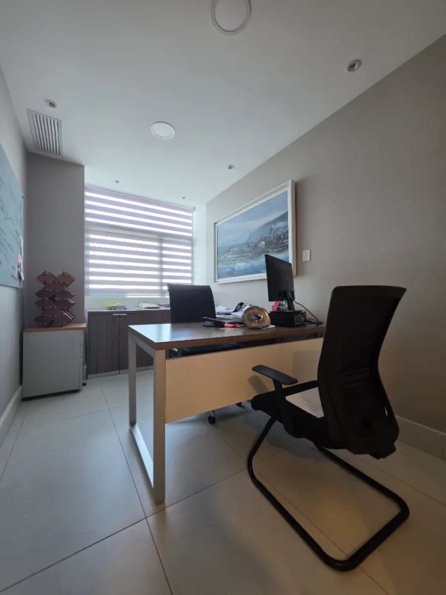 Proyecto de oficina en alquiler en Santo Domingo – foto 1
