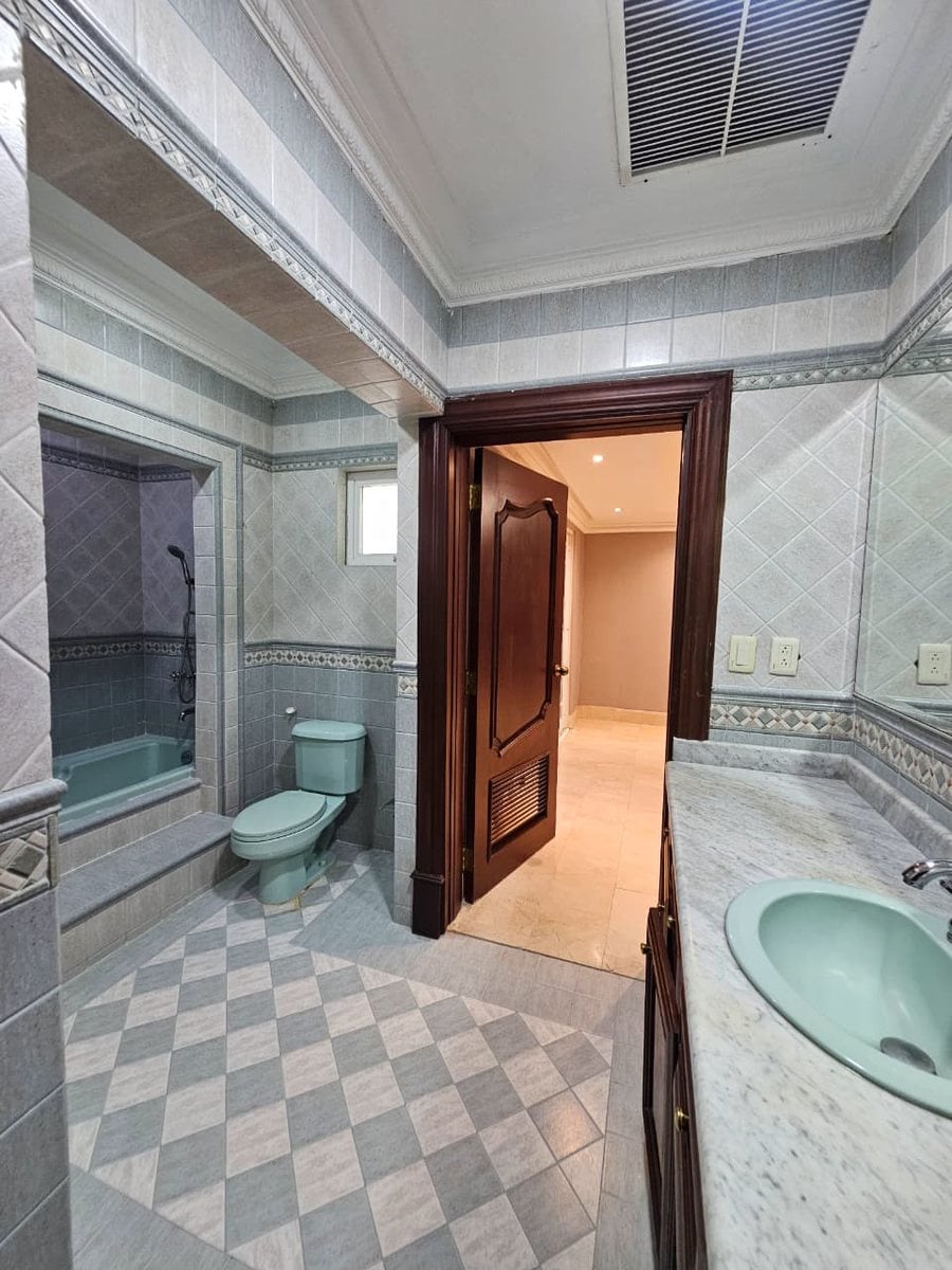 Elegante Casa en Renta – foto 5