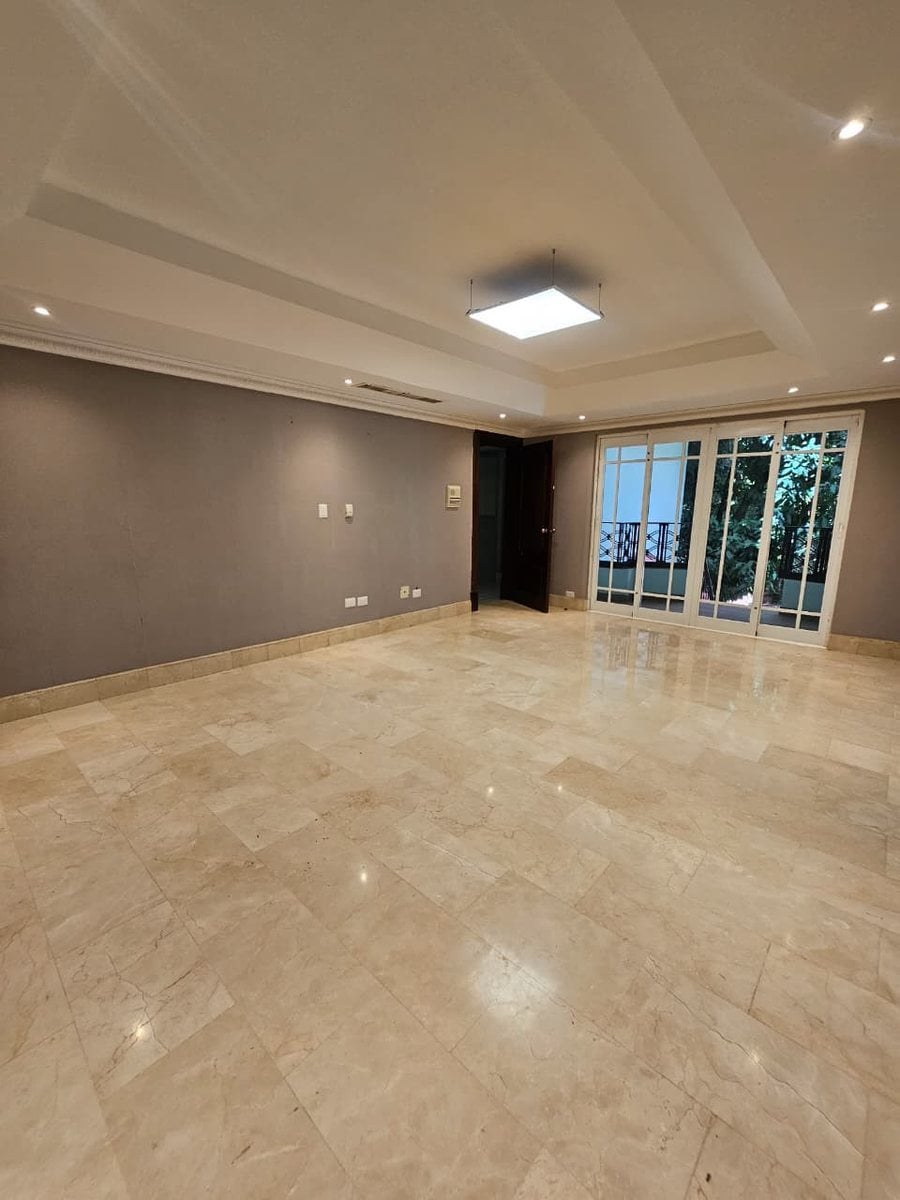 Elegante Casa en Renta – foto 6