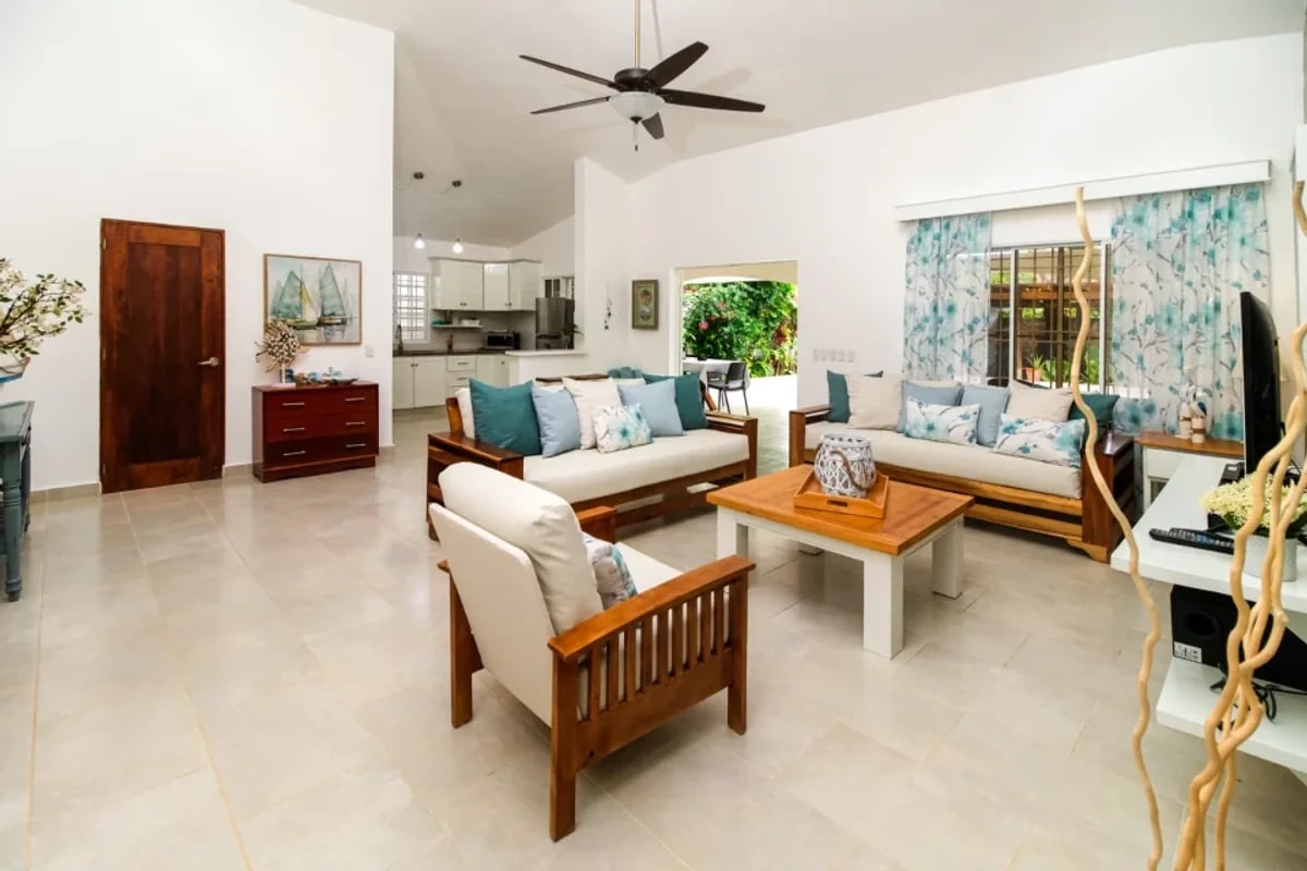 Casa en Venta a 500 m de Playa Las Ballenas en Las Terrenas – foto 11