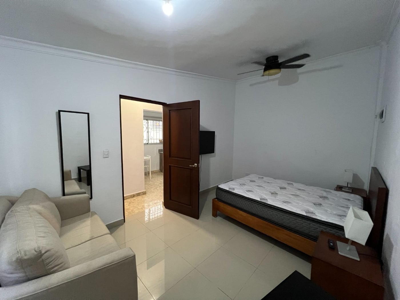 APARTAMENTO AMUEBLADO EN ALQUILER EDIFICIO CLASICO – foto 6