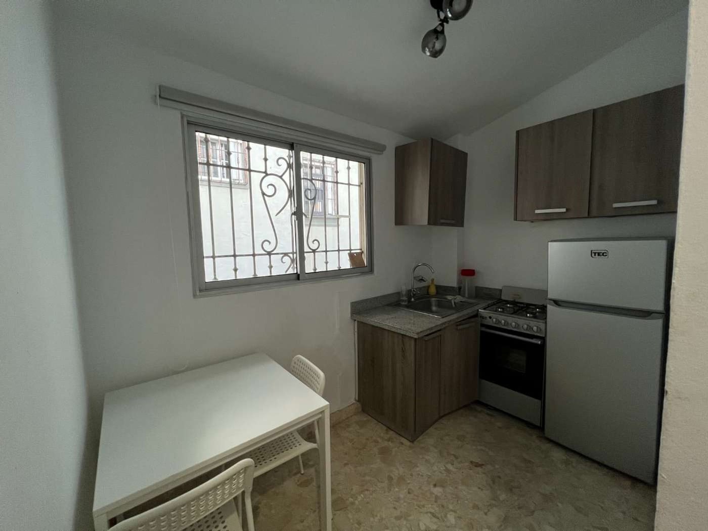 APARTAMENTO AMUEBLADO EN ALQUILER EDIFICIO CLASICO – foto 10