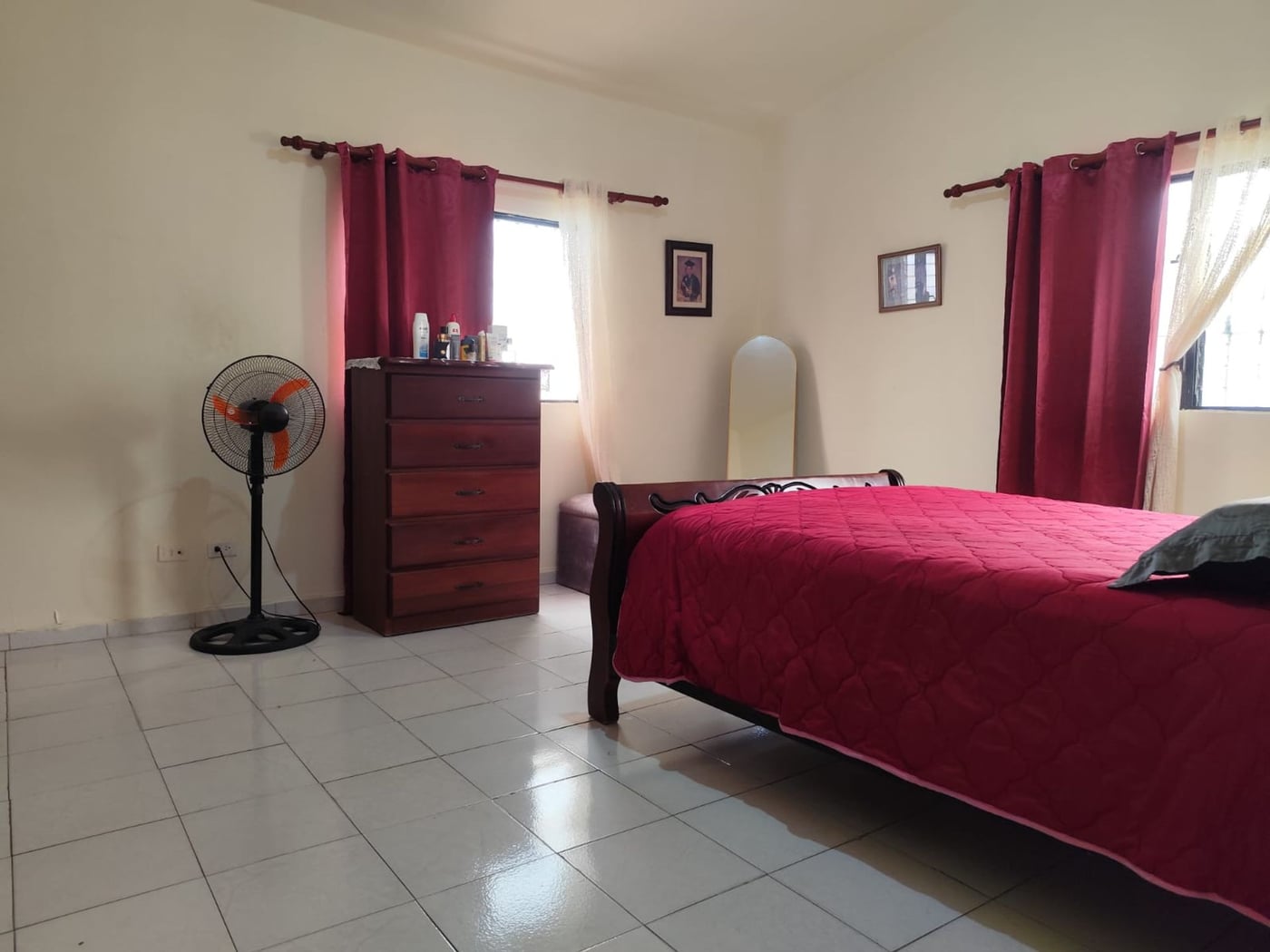 Casa en venta en Residencia Arismar Los Frailes – foto 3