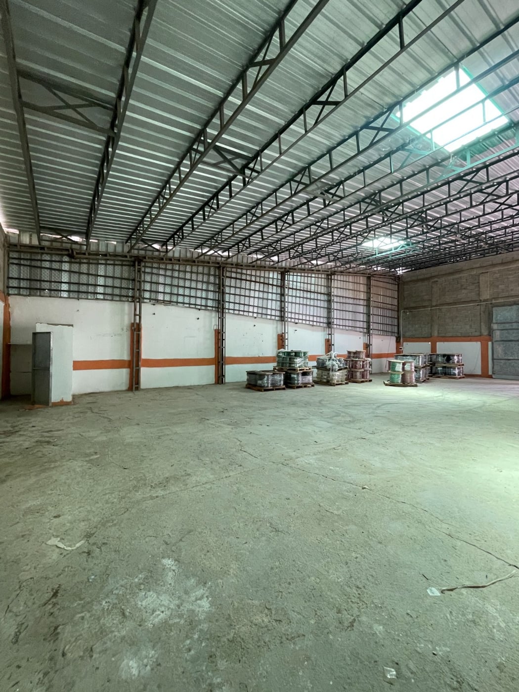 Nave industrial en Los Girasoles II – foto 3