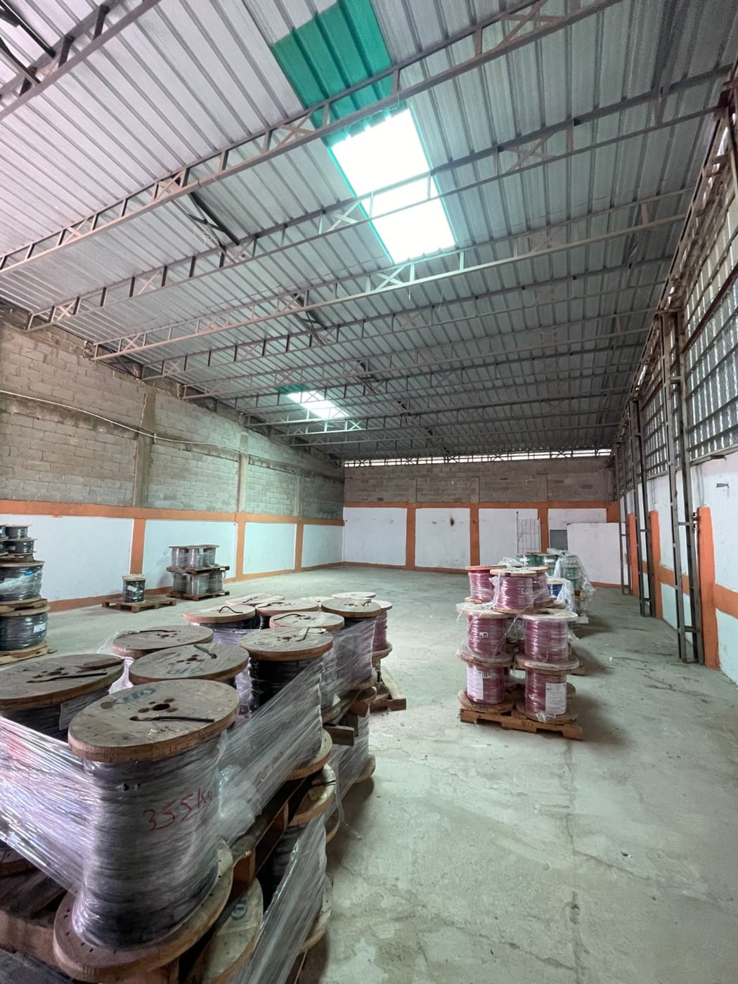Nave industrial en Los Girasoles II – foto 2