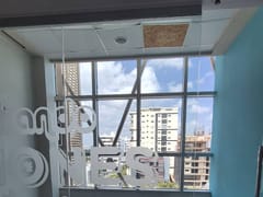Local de oficina en torre profesional – foto 9