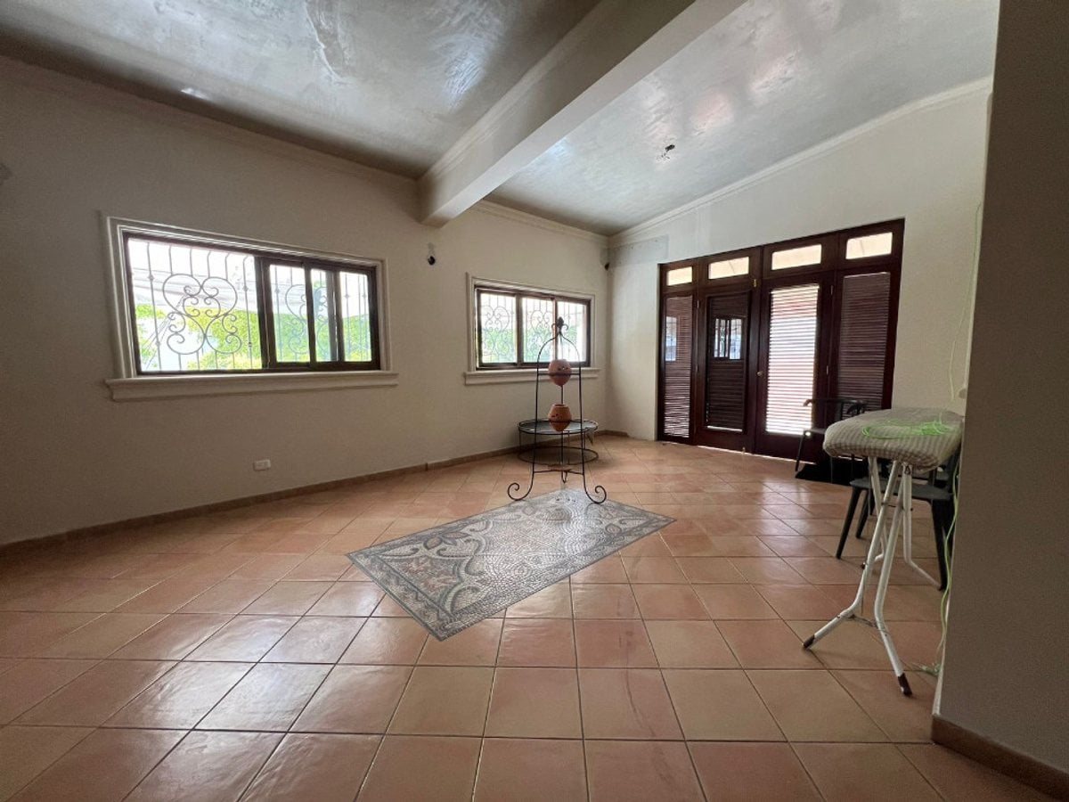 Local Comercial en Ensanche Naco, Santo Domingo – foto 4