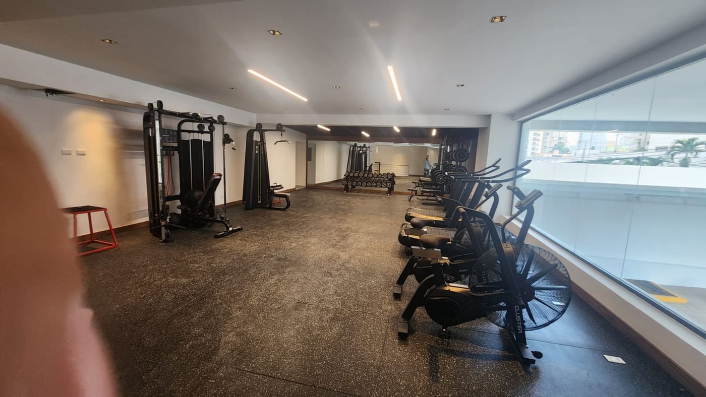Apartamento en alquiler con línea blanca | US$950 – foto 3