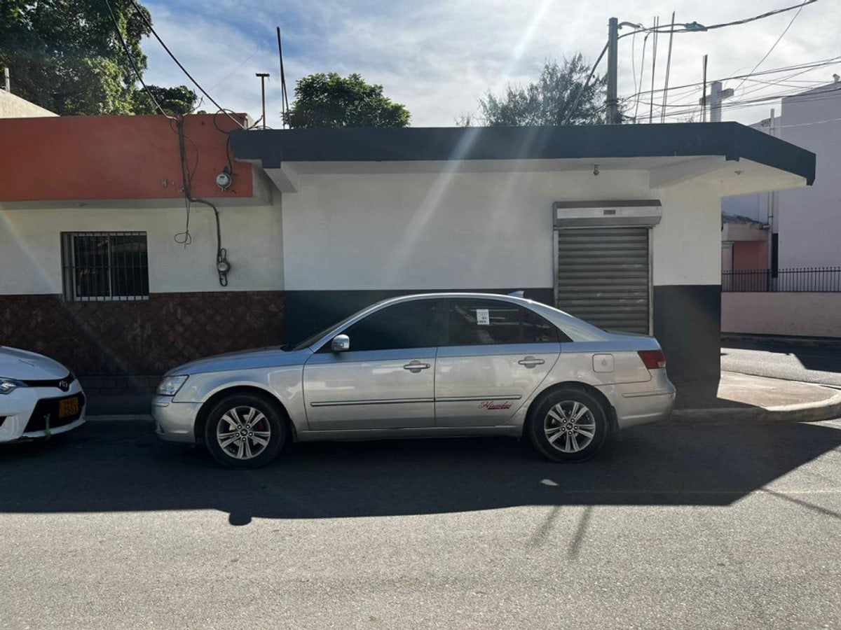 SE VENDE EXCELENTE ESQUINA COMERCIAL – foto 5