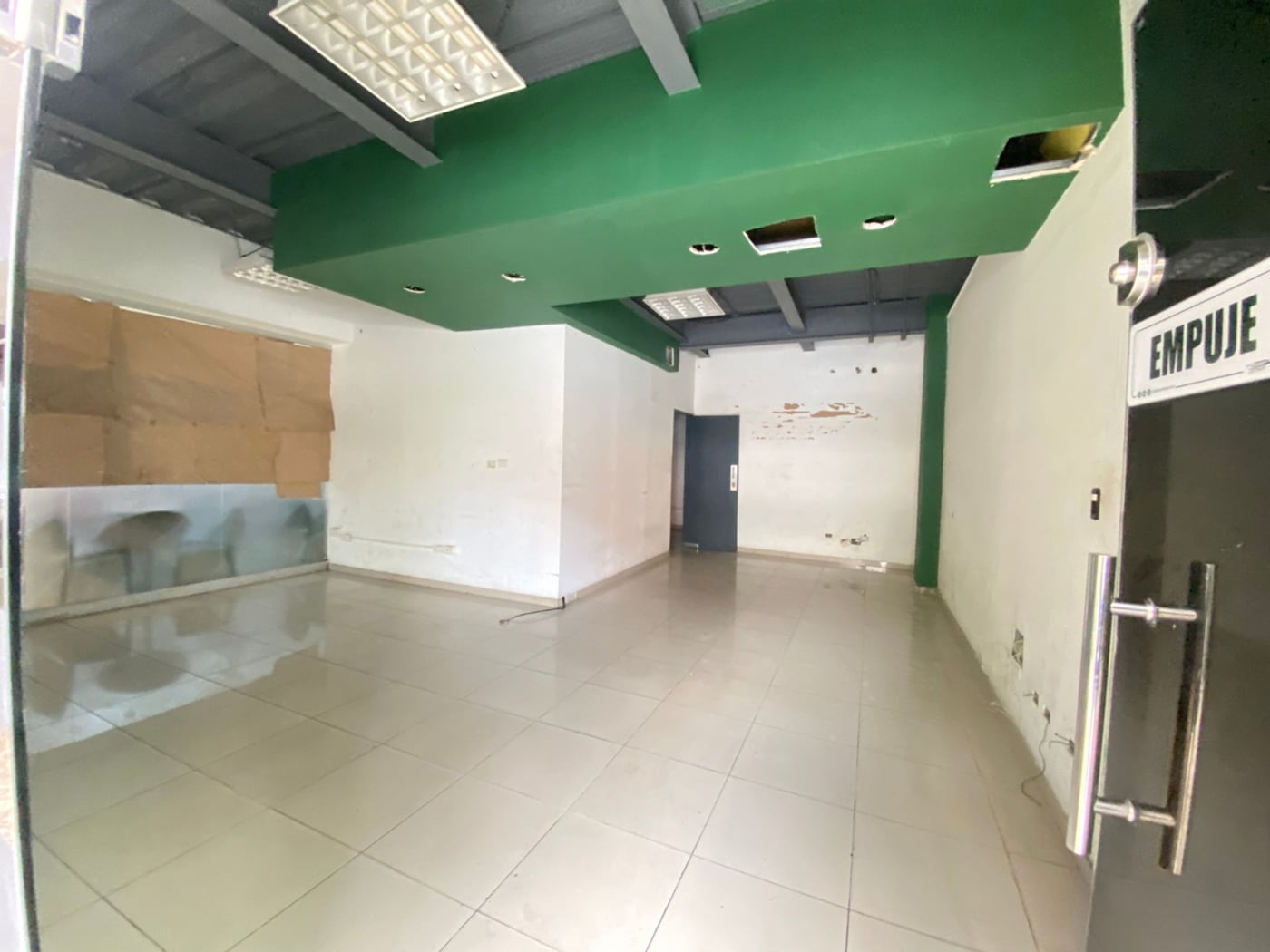 Ens. Paraíso: local en alquiler en 1er piso – foto 1