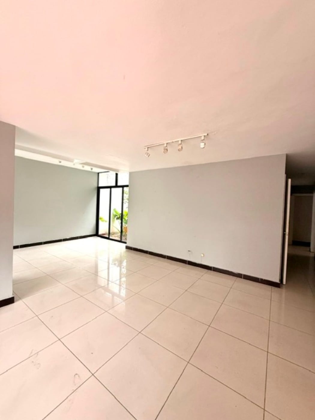 Local de oficina en alquiler 315 m² polígono centr – foto 4