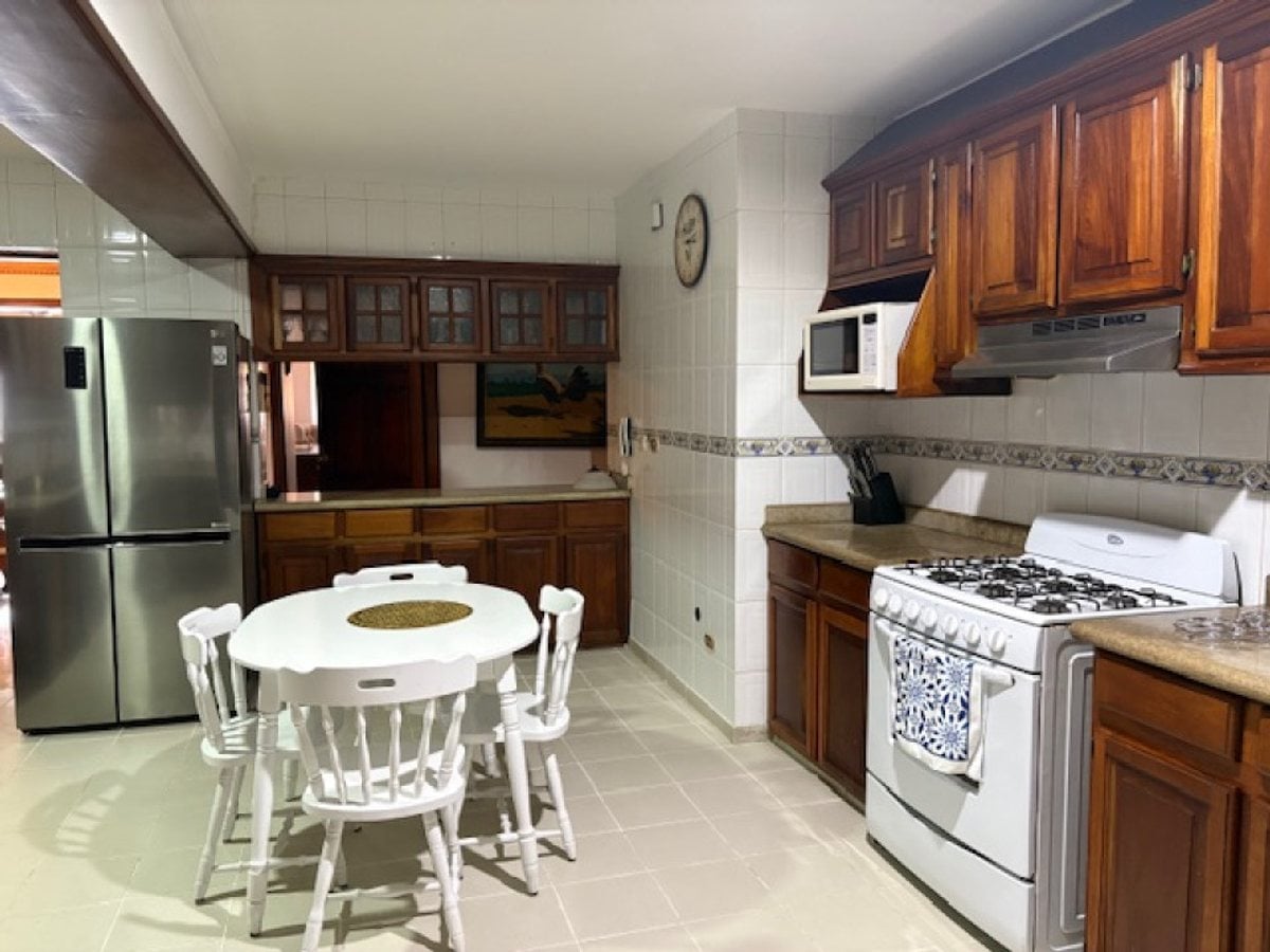 APARTAMENTO AMUEBLADO ALQUILER EN EVARISTO – foto 7