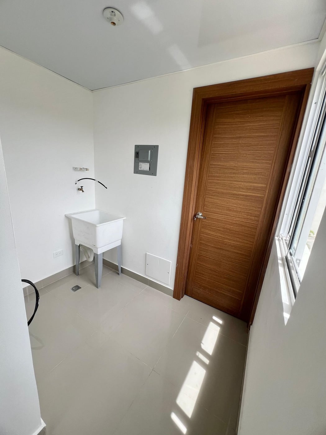 Apartamento en Alquiler Av. Republica de Colombia – foto 5