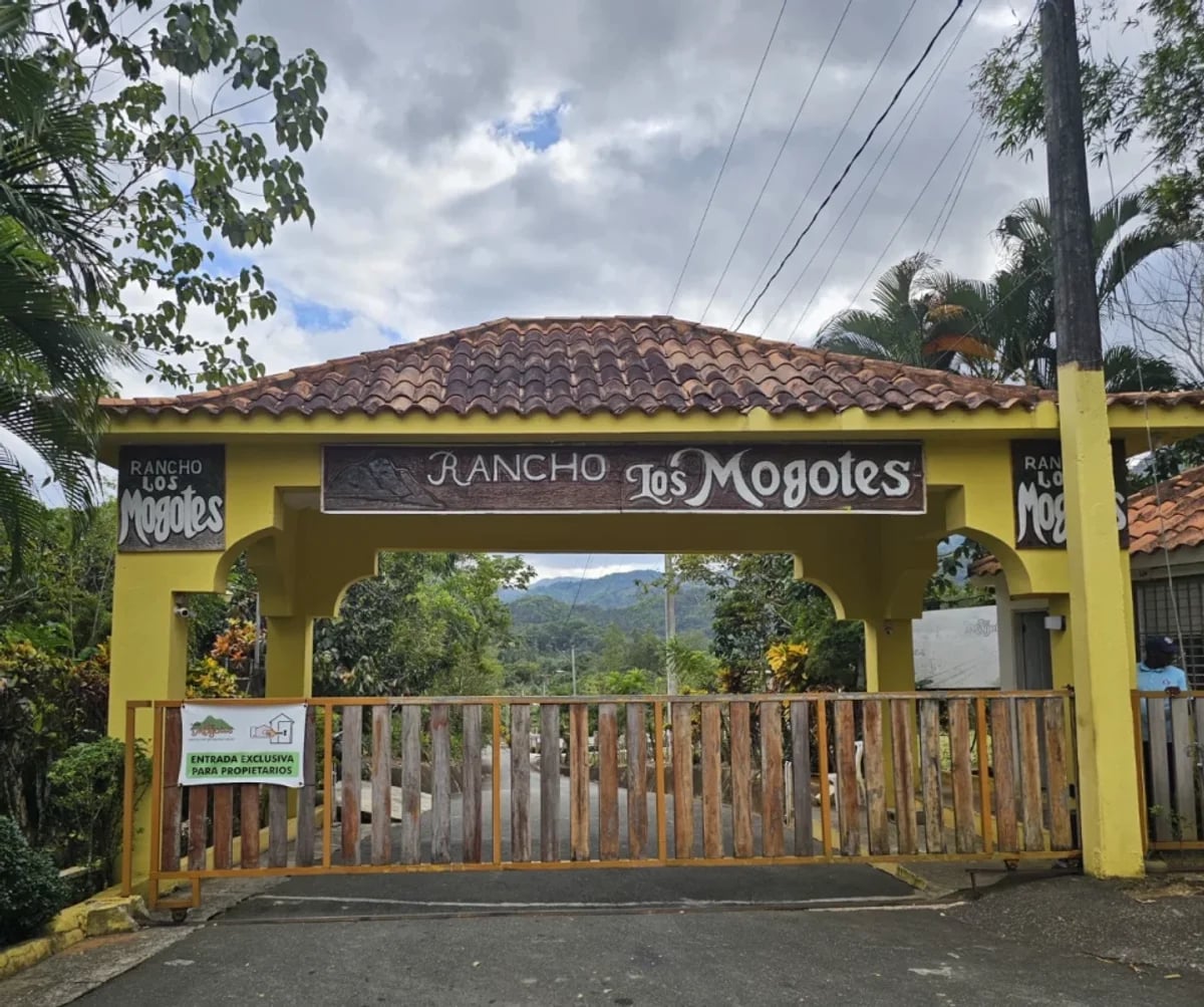 Terreno en Venta en Los Mogotes – foto 1