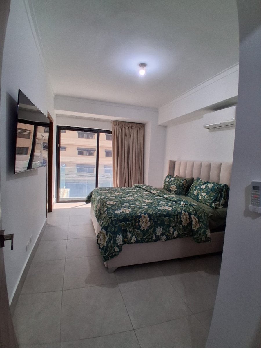 Apartamento Amueblado en piantini US$ 2600 – foto 11