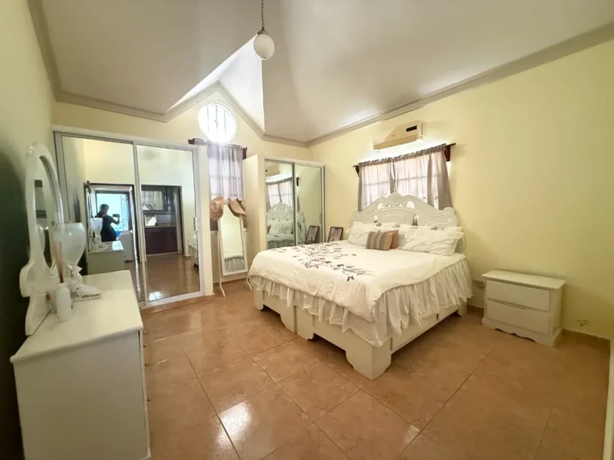 Casa en Romana del Oeste, venta amueblada – foto 11