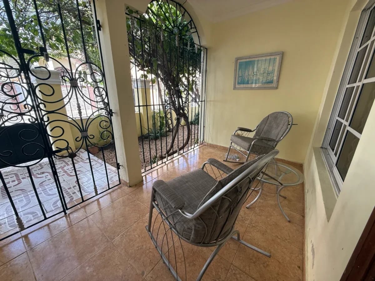 Casa en Romana del Oeste, venta amueblada – foto 4
