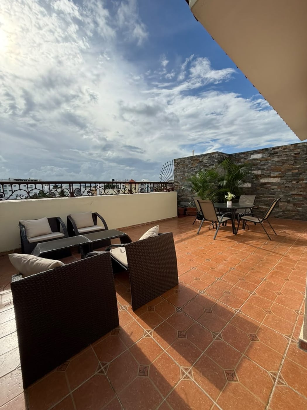 PENTHOUSE EN VENTA EN LOS RESTAURADORES – foto 1