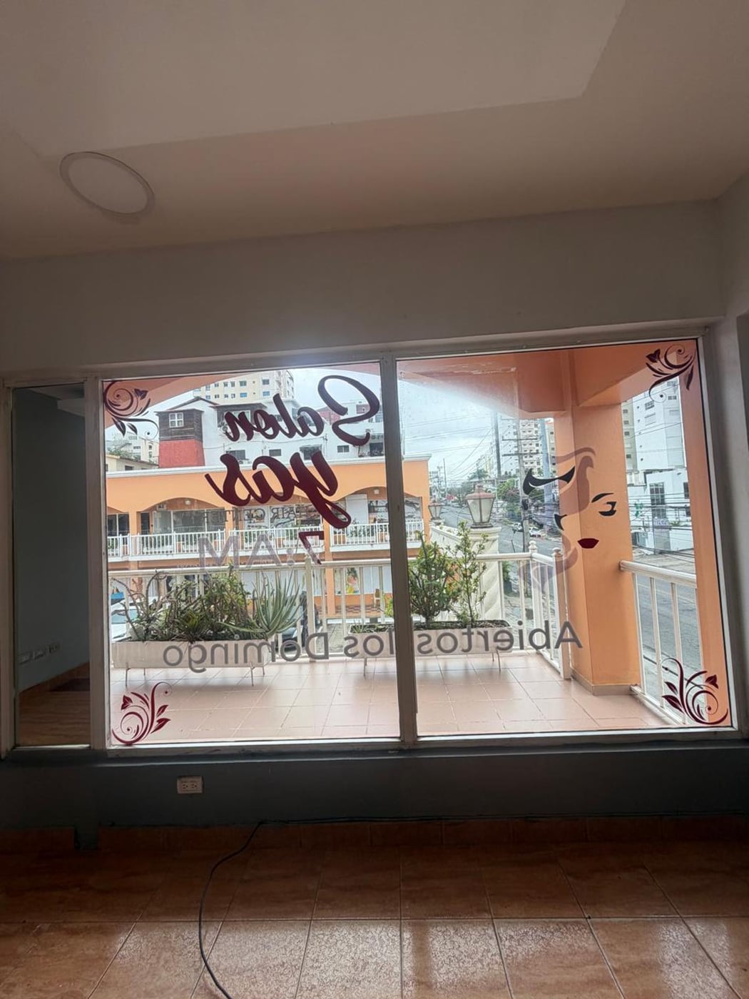 Local comercial en alquiler – foto 3